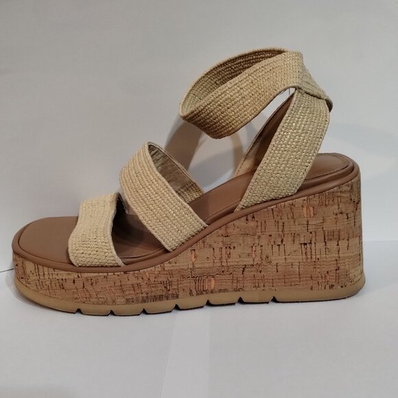 Torrid Wedge Platform Stretch Raffia Sandal - Picture 4 of 6